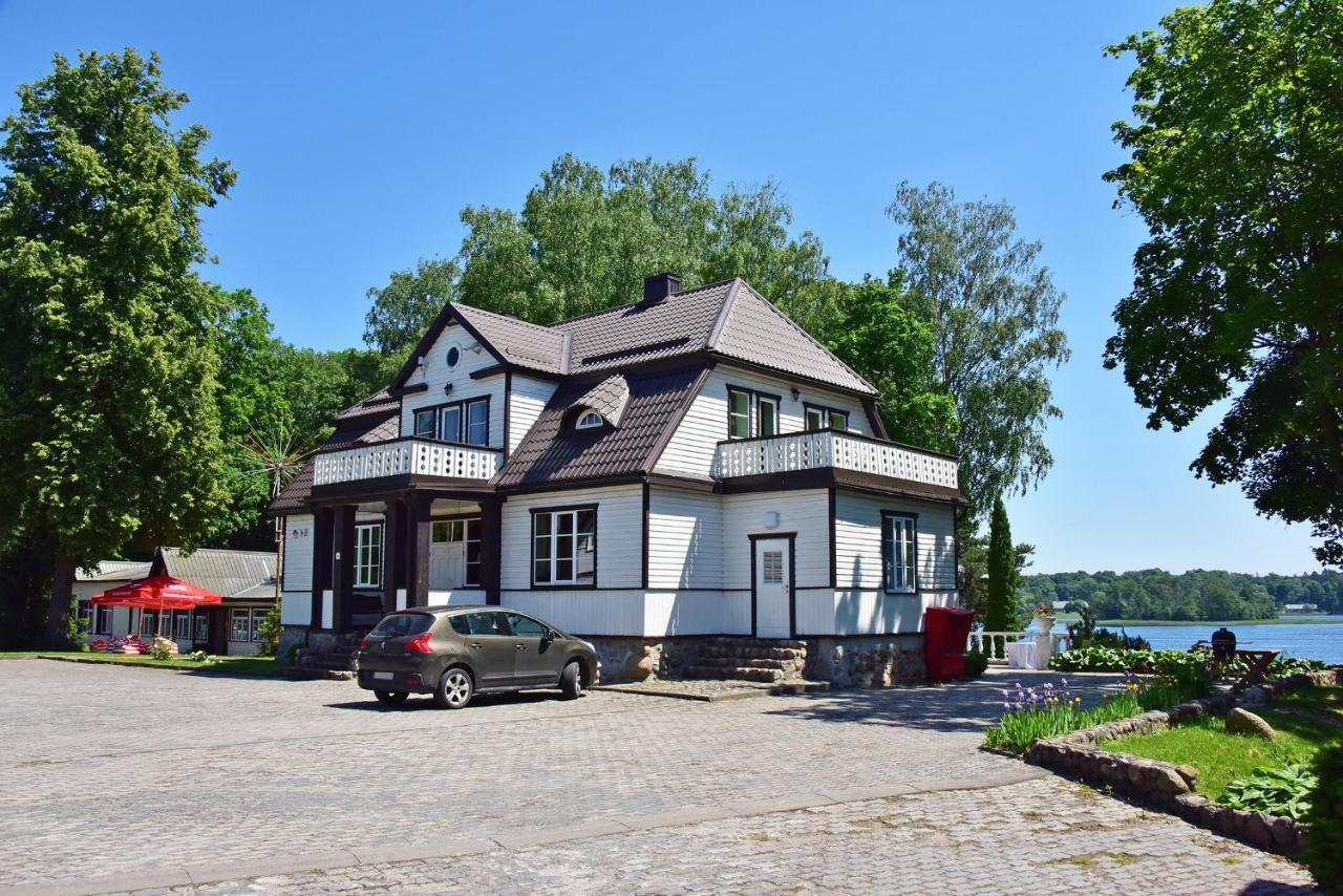 Slenis Trakuose Hotel Trakai Exterior photo